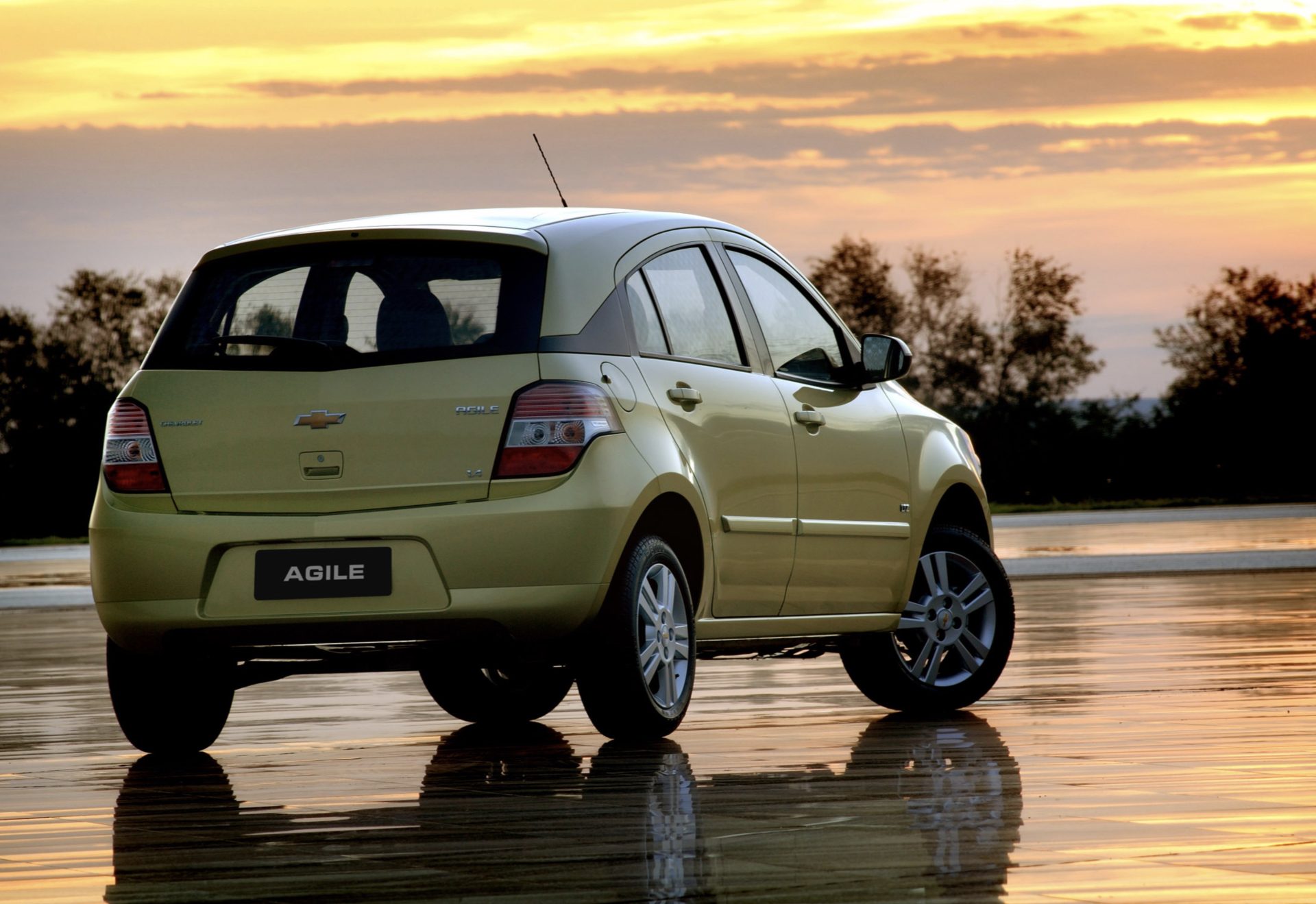 Chevrolet Agile LTZ 1.4 2010