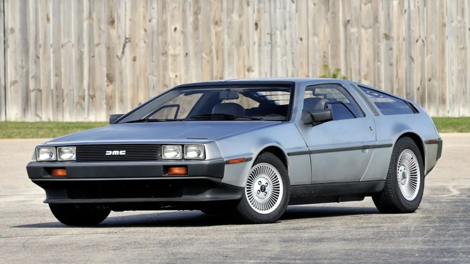 DeLorean DMC-12 2.8 V6 1981