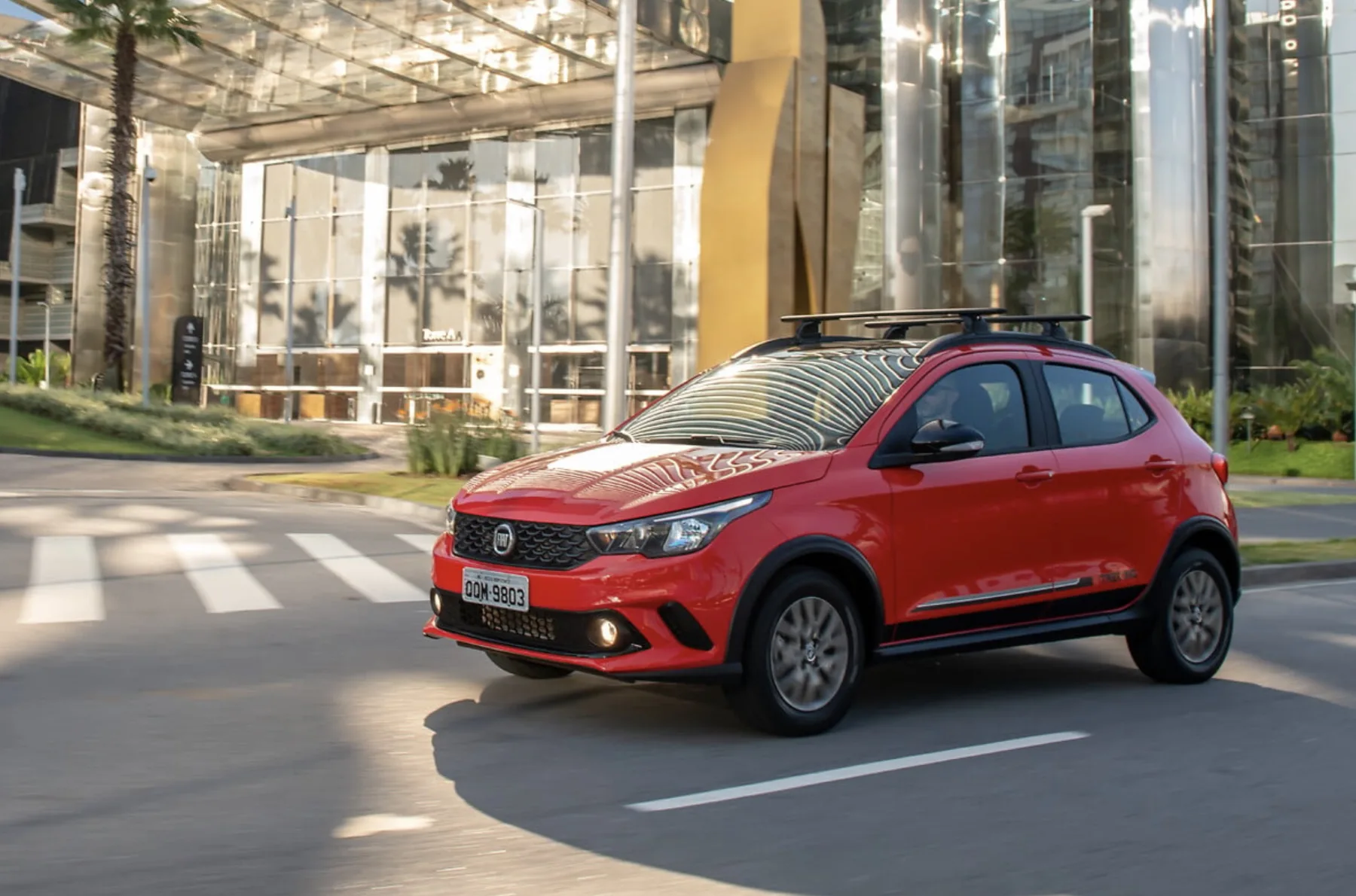 Qual o preço do Fiat Argo Trekking 1.3 2020? Ficha técnica, Consumo, Equipamentos e Fotos do hatch