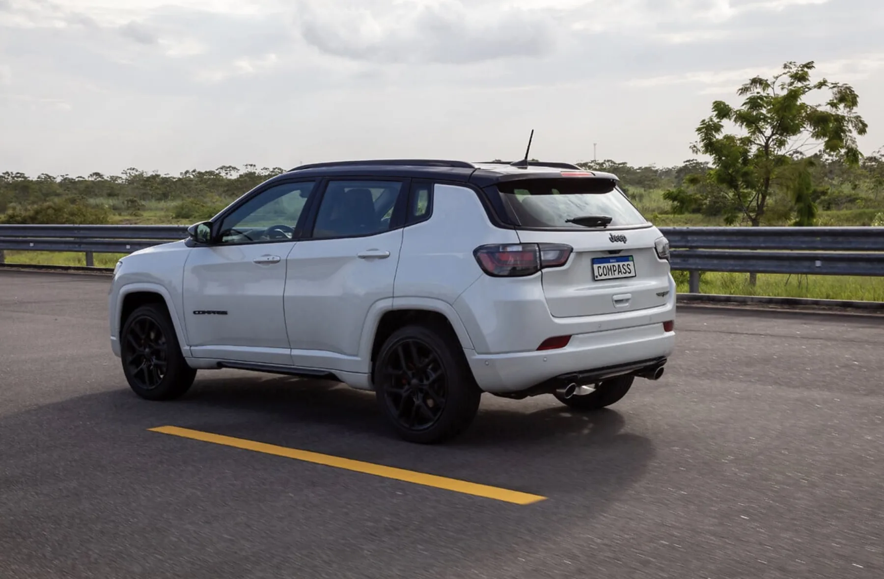 Jeep Compass Blackhawk 2.0 2026