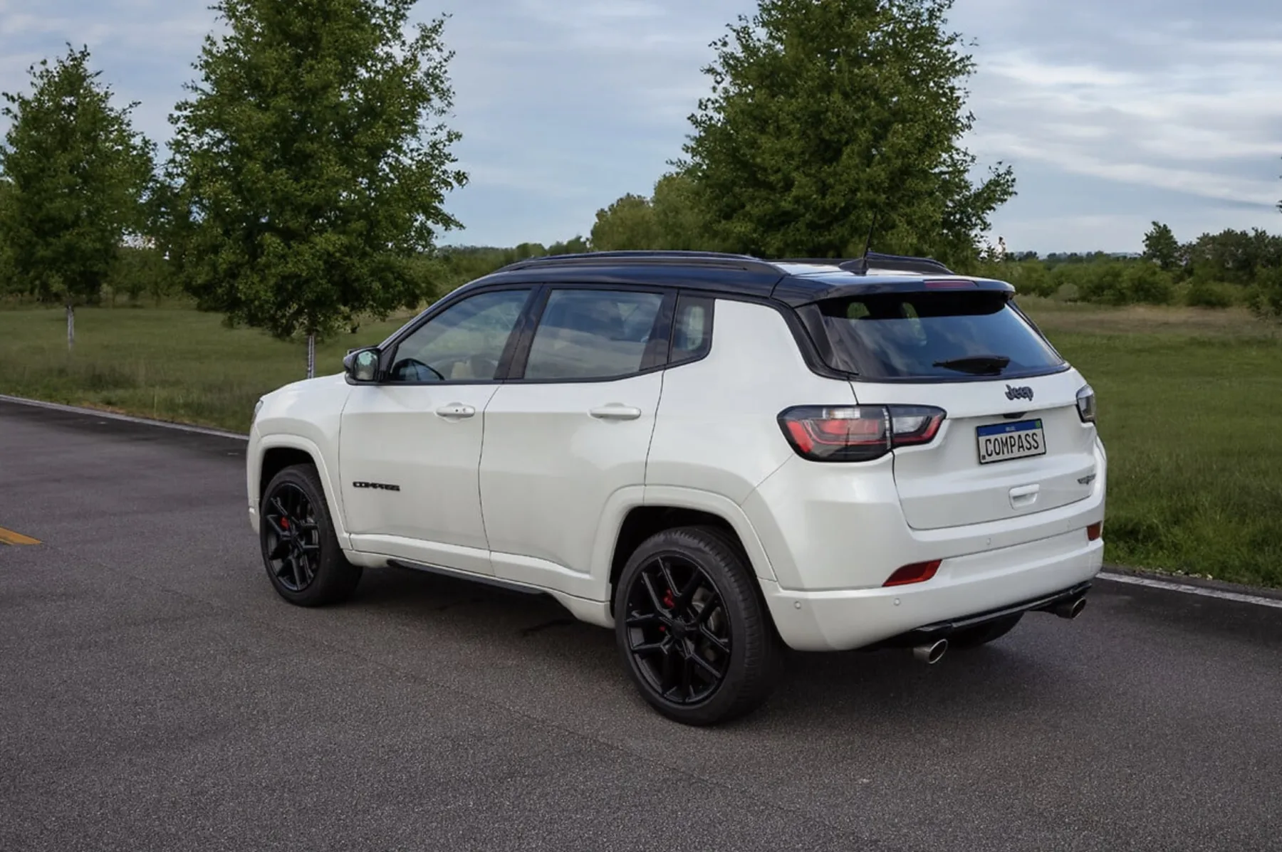 Jeep Compass Blackhawk 2.0 2026