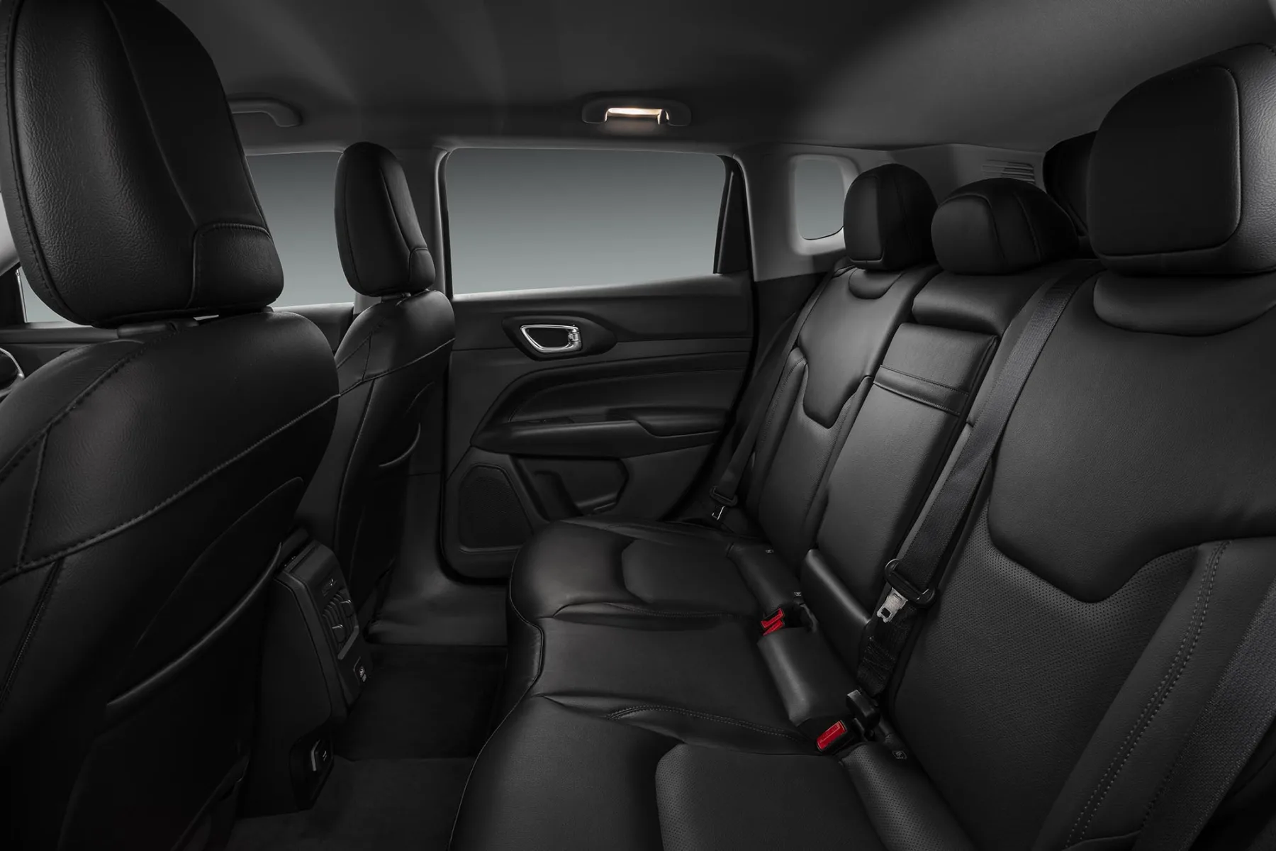 Jeep Compass Sport 1.3 2026 mostra desempenho real com 176 cv e uso equilibrado na cidade