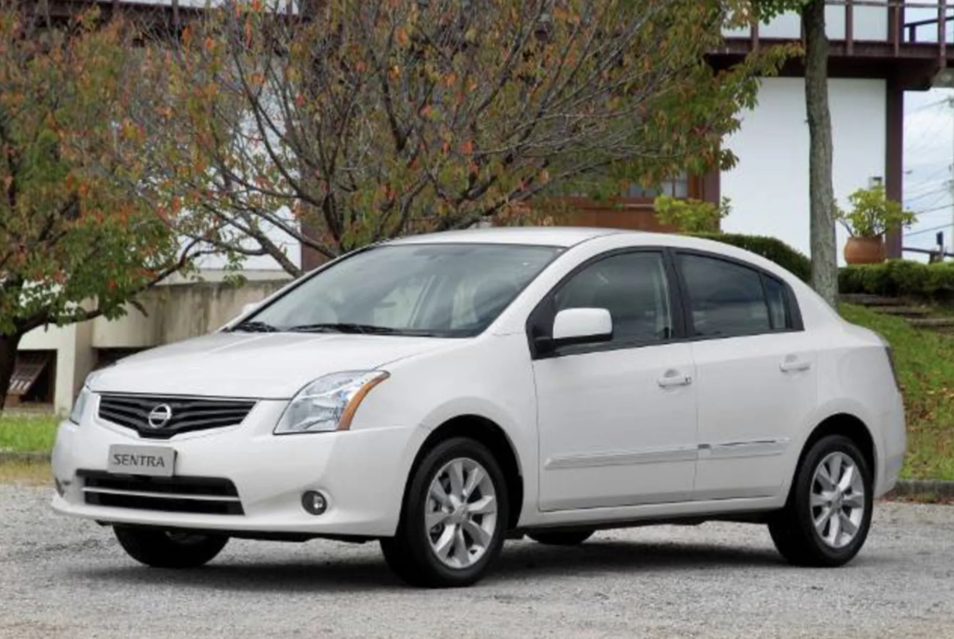 Nissan Sentra SL 2.0 AT 2013