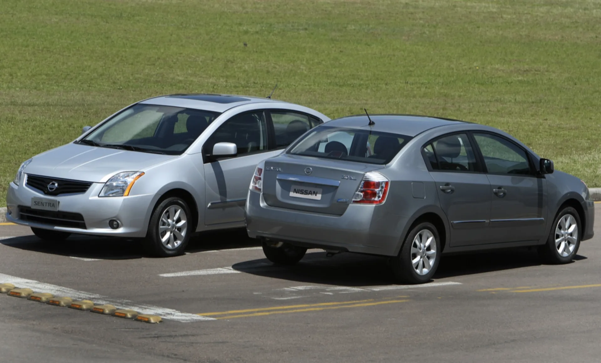 Nissan Sentra SL 2.0 AT 2013