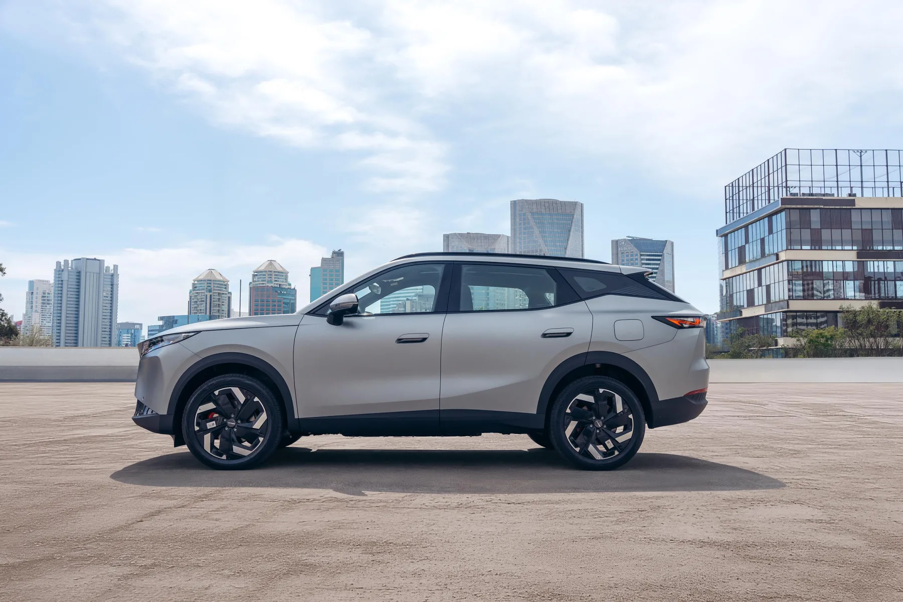 Omoda 7 Prestige 1.5 PHEV 2026