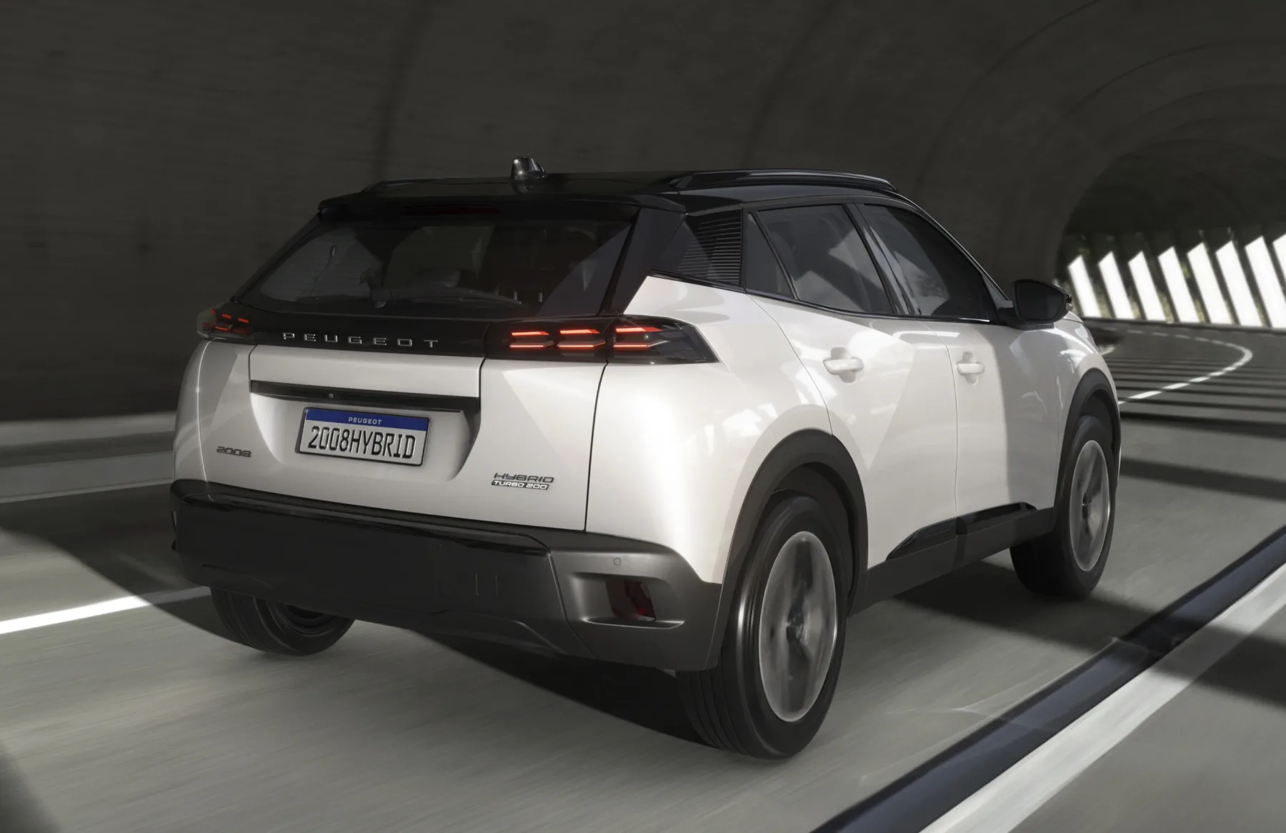 Peugeot 2008 GT 1.0 Hybrid 2026