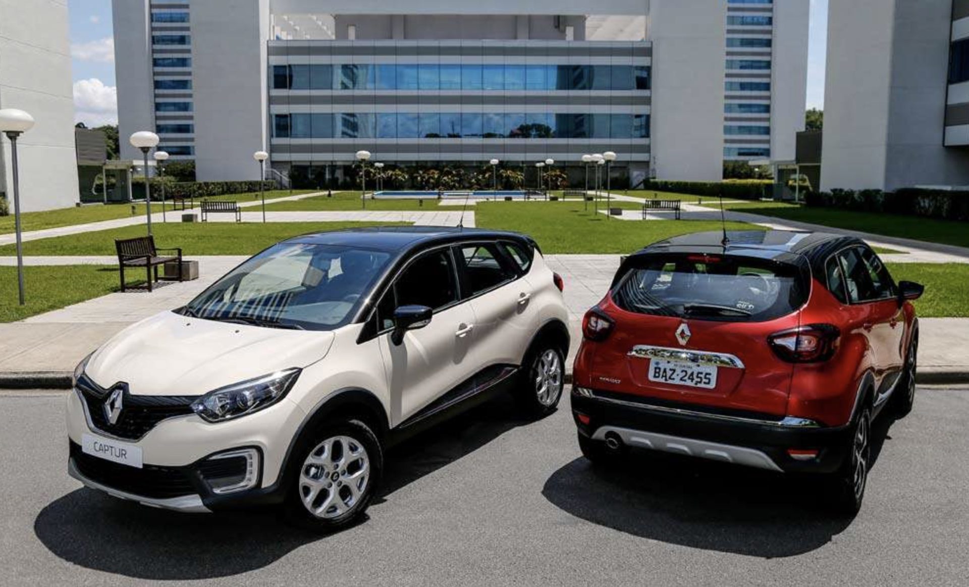 Renault Captur Intense 2.0 AT 2019