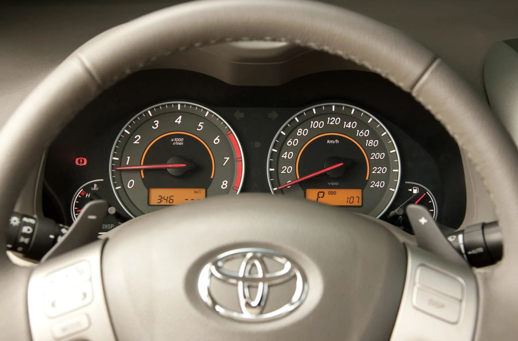 Toyota Corolla Altis 2.0 2012