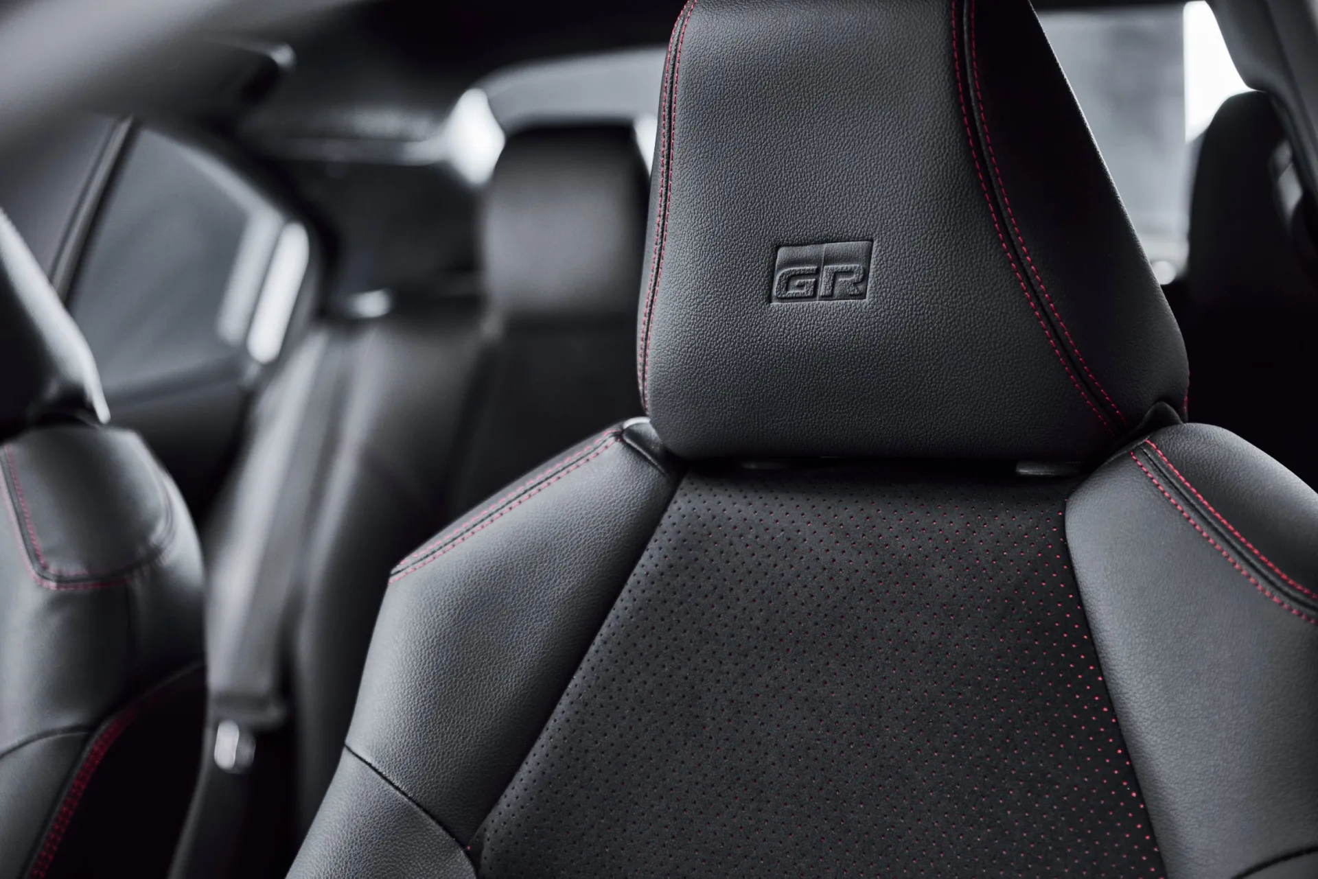 Toyota Corolla GR-S 2.0 2026