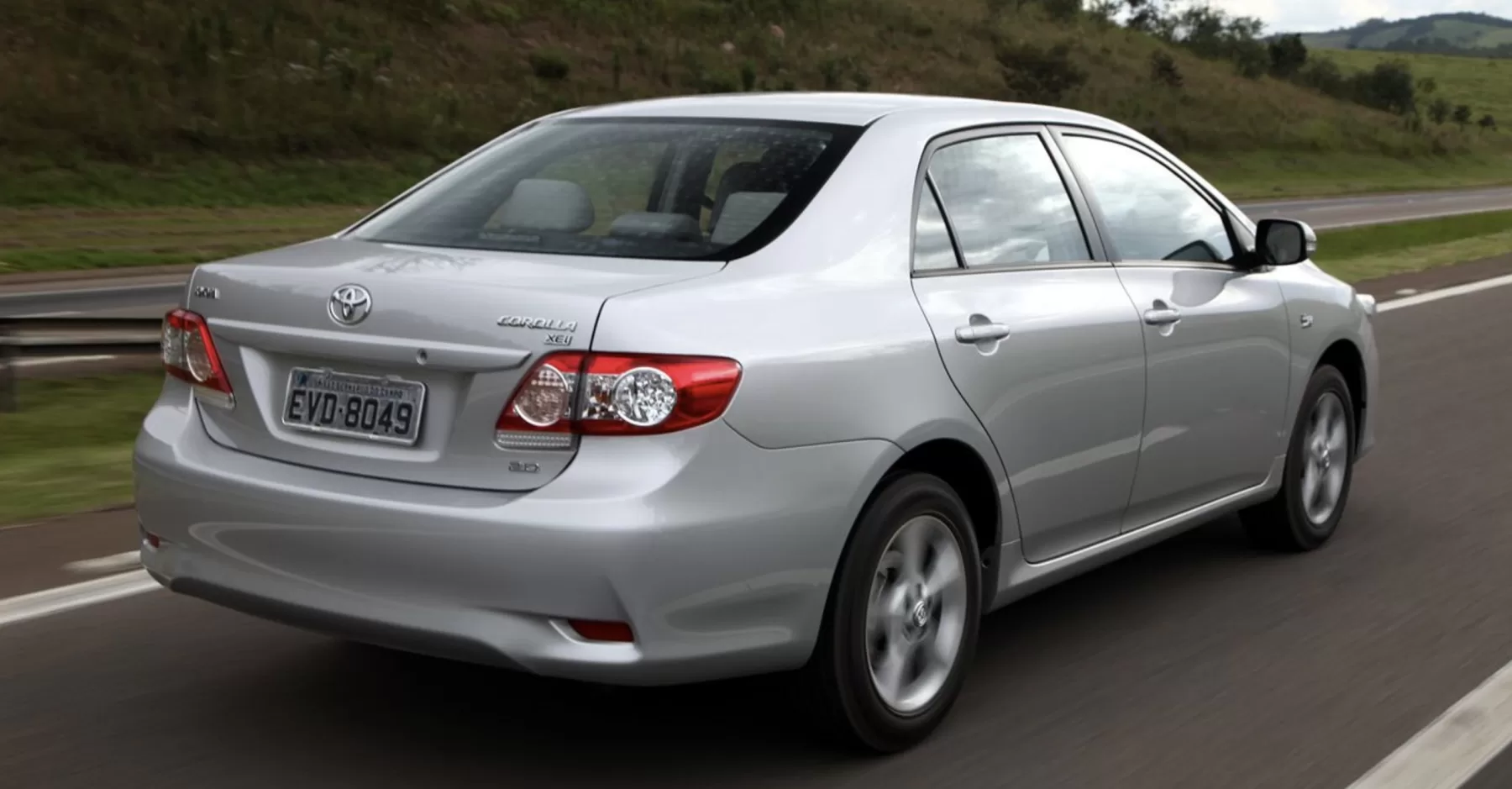 Toyota Corolla XEi 2.0 2013