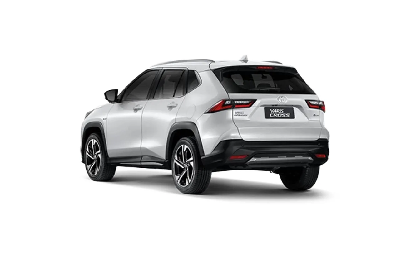 Consumo de 13,2 km/l e 10,7 km/l no álcool. Faz 17,9 km/l e 15,3 km/l na gasolina. Tanque de 36 litros. Autonomia chega a 475/385 km no álcool e 644/551 km na gasolina.