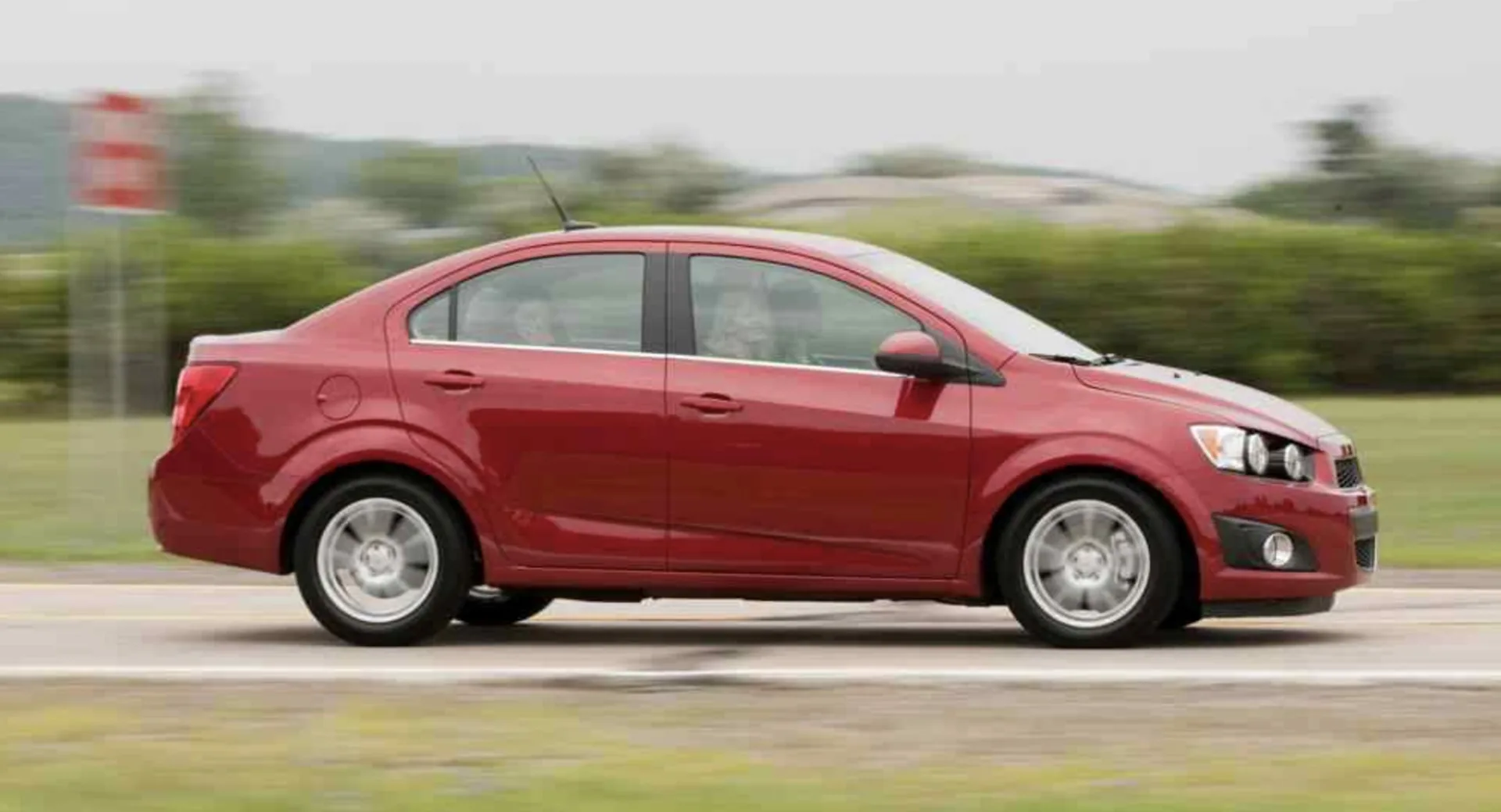 Chevrolet Sonic Sedan LTZ 2014