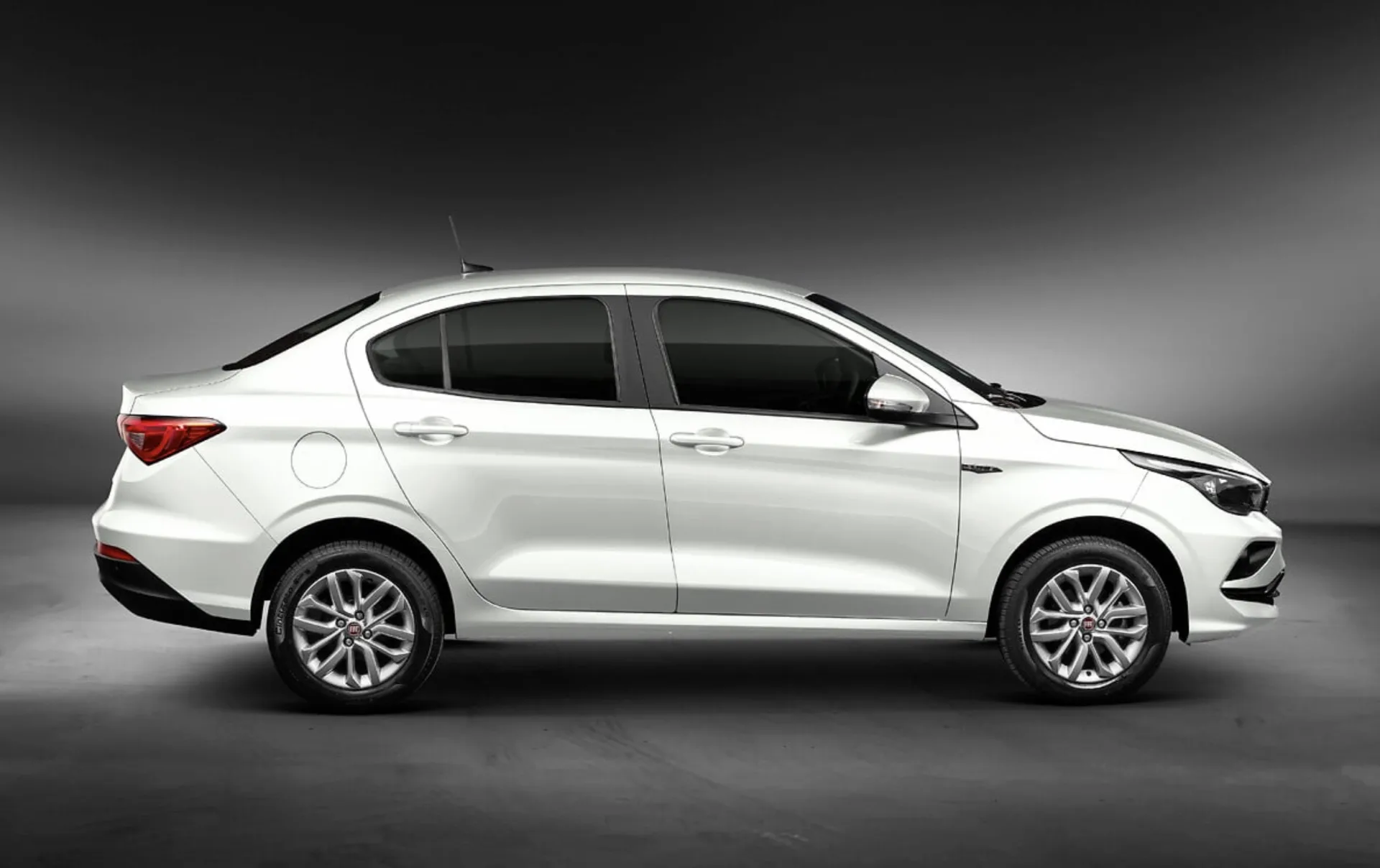 Fiat Cronos Drive 1.3 GSR 2019