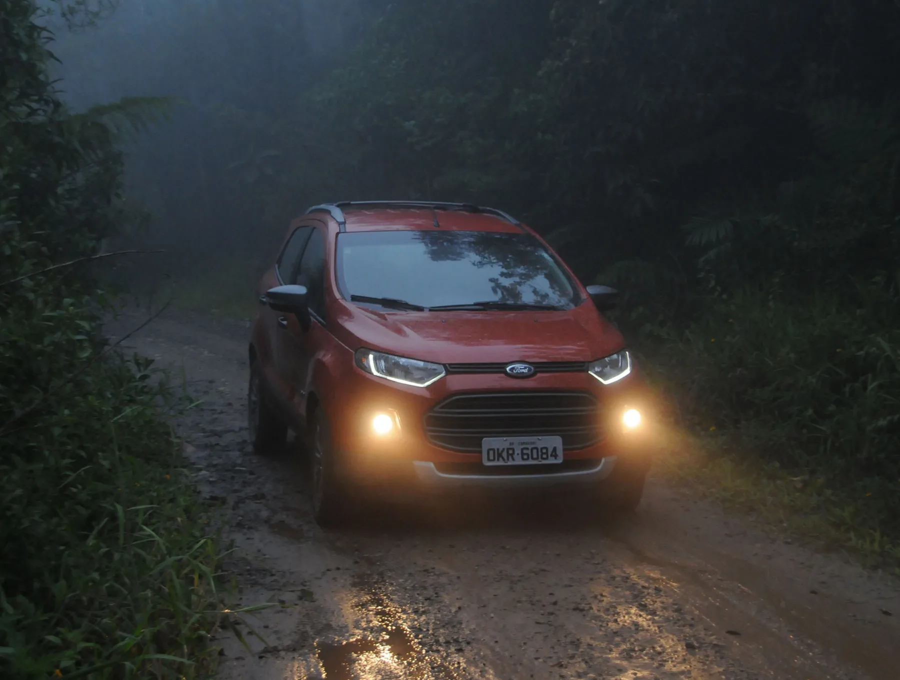 Qual o preço do Ford EcoSport FreeStyle 1.6 2013? Consumo, Ficha técnica, Equipamentos e Fotos do SUV que rende até 11,8 km/l