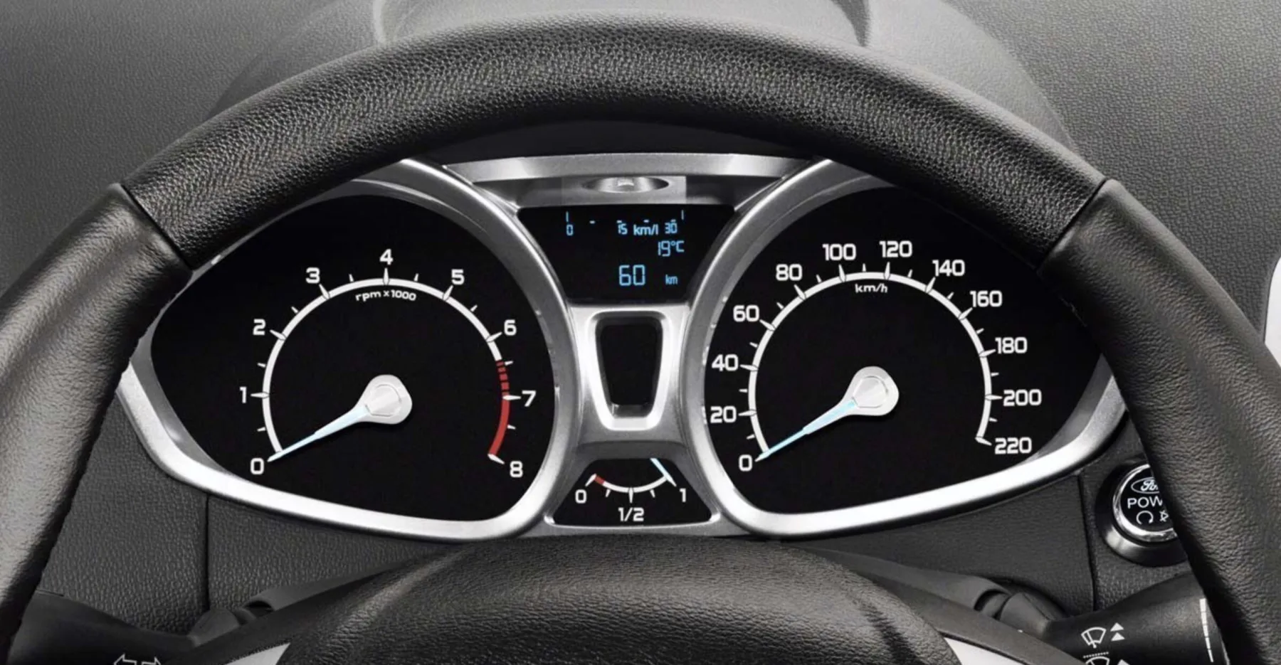 Qual o preço do Ford EcoSport FreeStyle 1.6 2013? Consumo, Ficha técnica, Equipamentos e Fotos do SUV que rende até 11,8 km/l