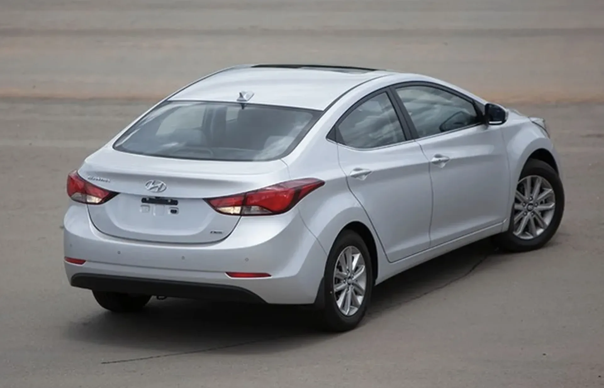 Hyundai Elantra 2015