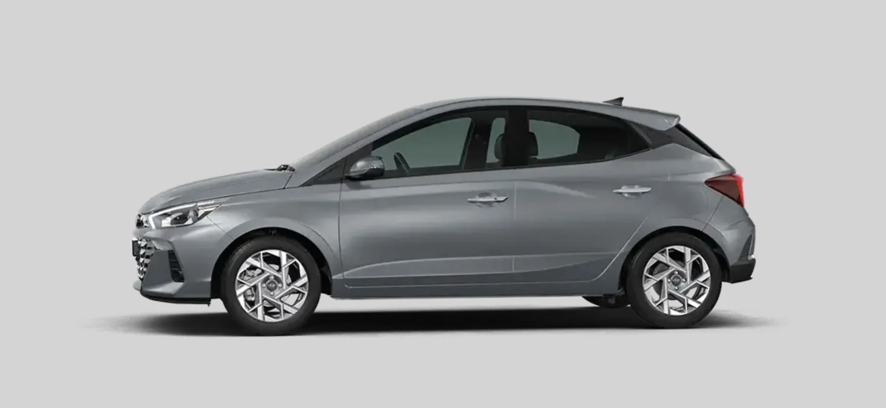 Com consumo de 13,2 km/l na cidade, 120 cv e autonomia de 735 km, o Hyundai HB20 Platinum 1.0 Turbo AT 2026 combina eficiência e desempenho para uso diário