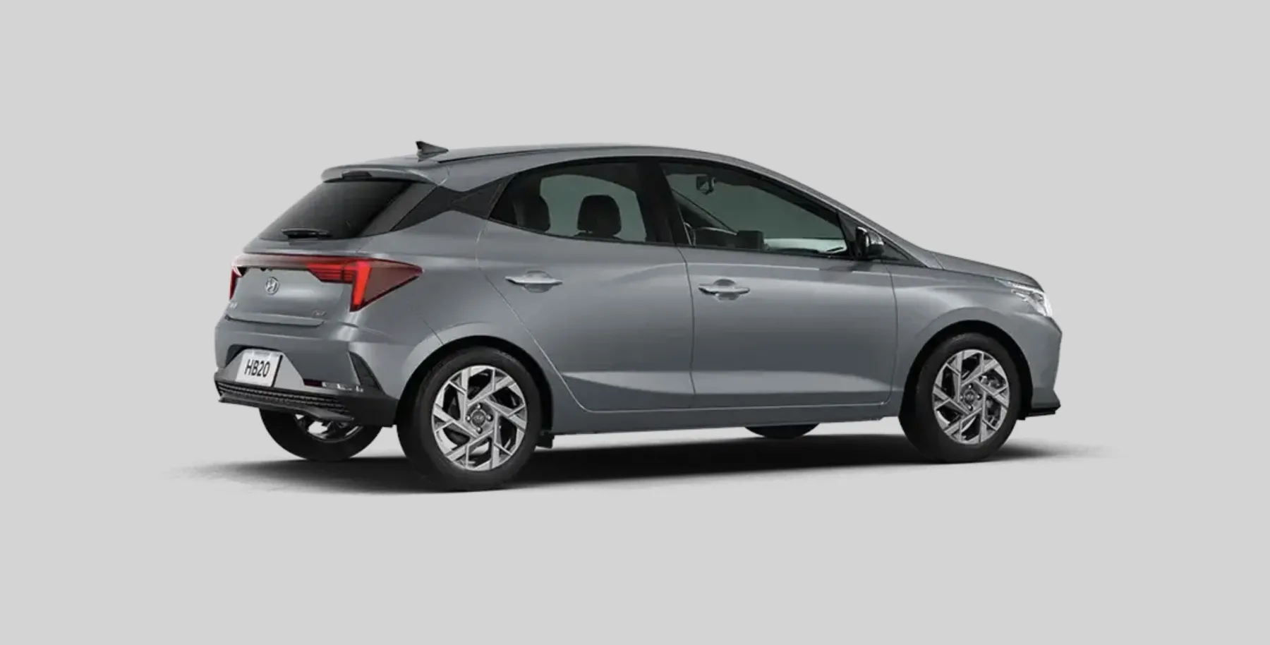 Com consumo de 13,2 km/l na cidade, 120 cv e autonomia de 735 km, o Hyundai HB20 Platinum 1.0 Turbo AT 2026 combina eficiência e desempenho para uso diário