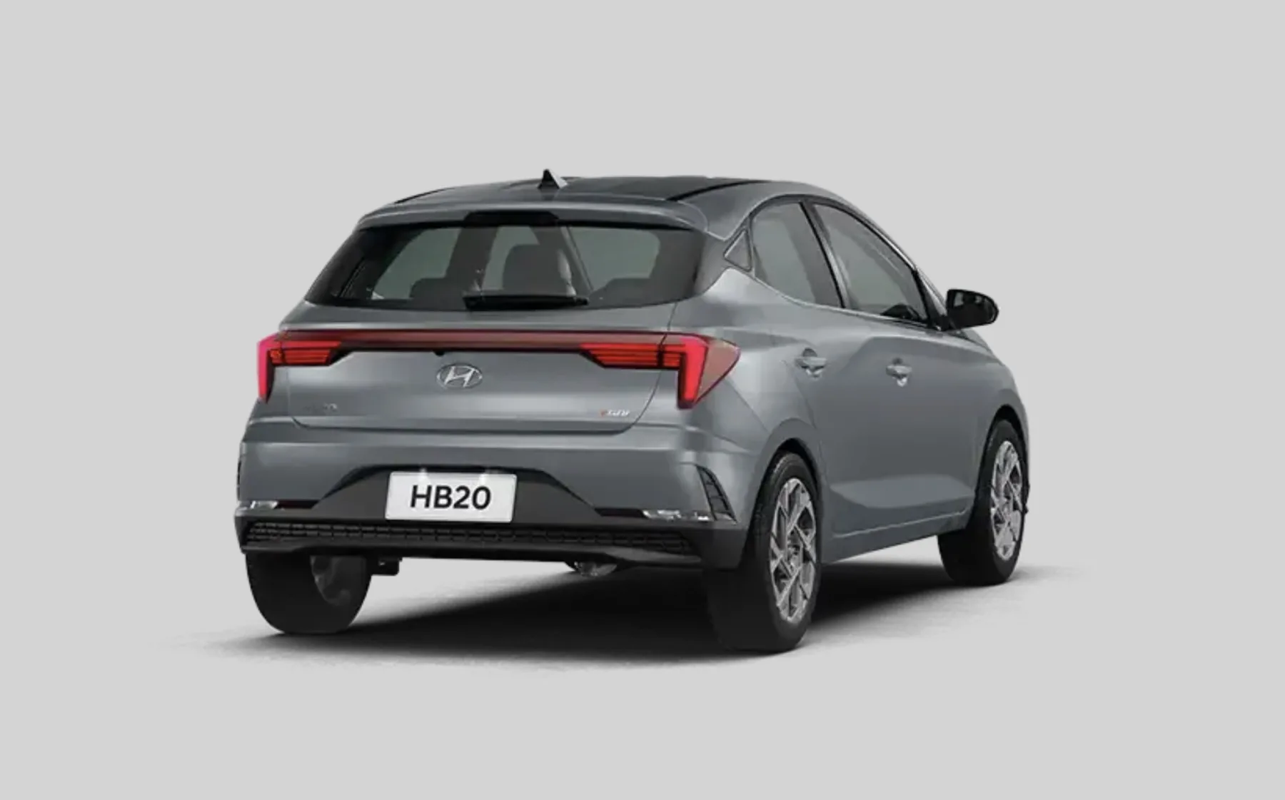 Com consumo de 13,2 km/l na cidade, 120 cv e autonomia de 735 km, o Hyundai HB20 Platinum 1.0 Turbo AT 2026 combina eficiência e desempenho para uso diário