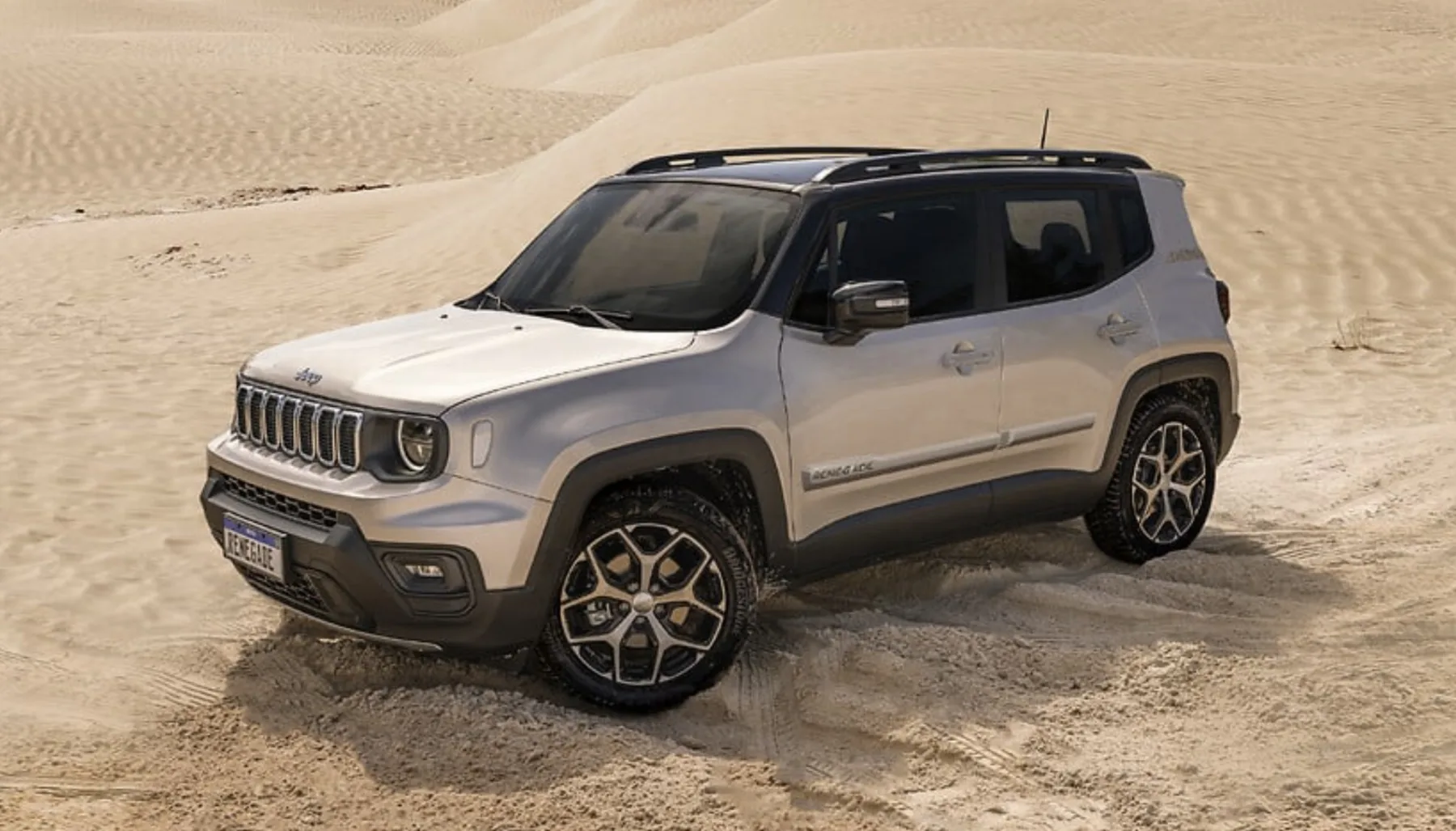 O Renegade Sahara 1.3 2026 nasce para quem vive o trânsito da cidade e encara estrada nos fins de semana, com posição alta, rodar confortável e sensação constante de segurança.