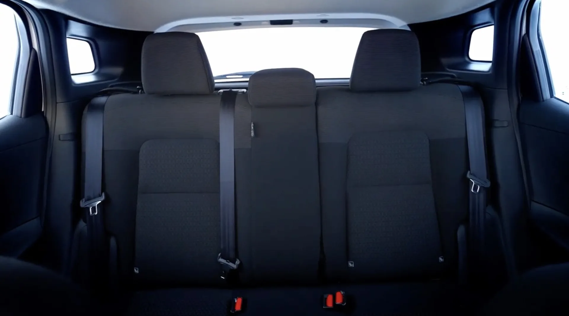 Nissan Kicks Sense 2026