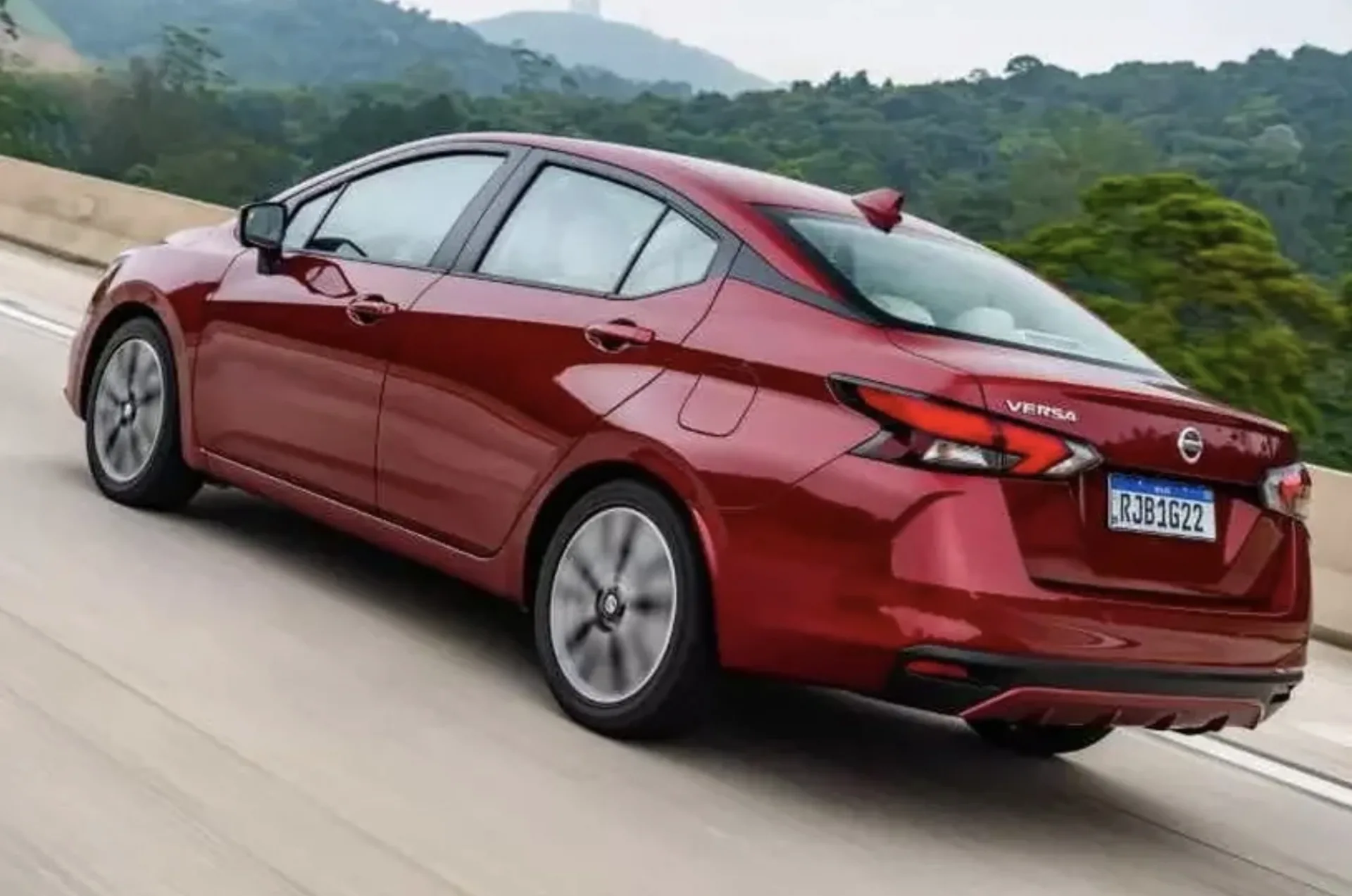 Nissan Versa Advance 1.6 2021