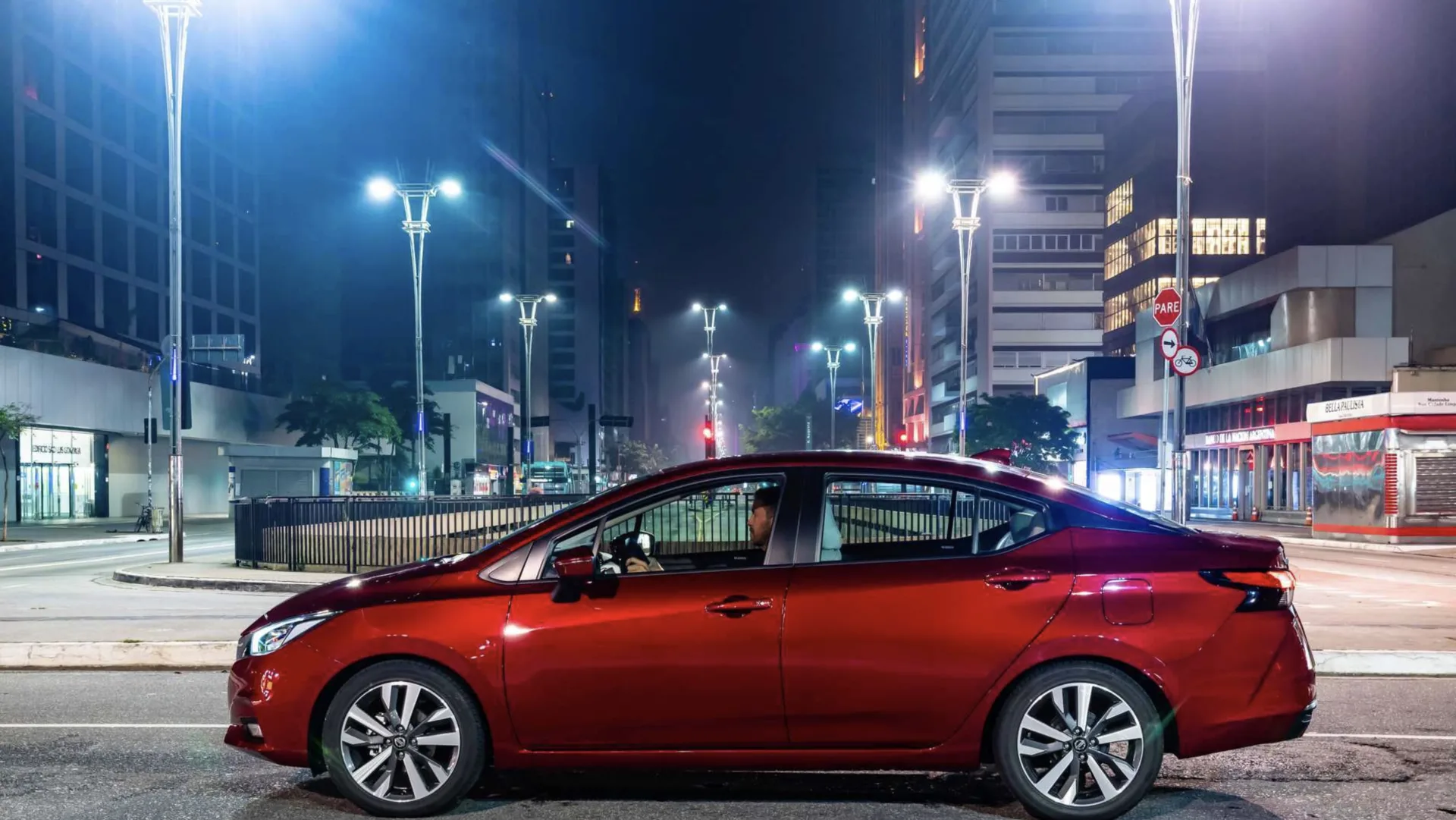 Nissan Versa Advance 1.6 2021