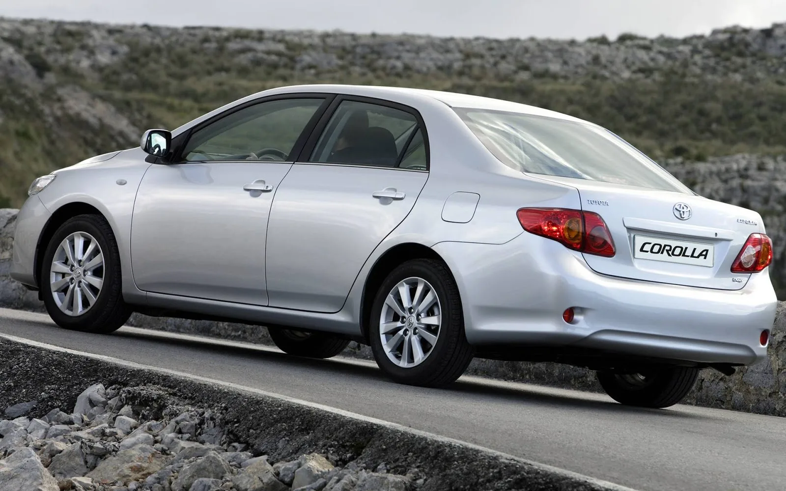 Toyota Corolla Altis 2.0 2011