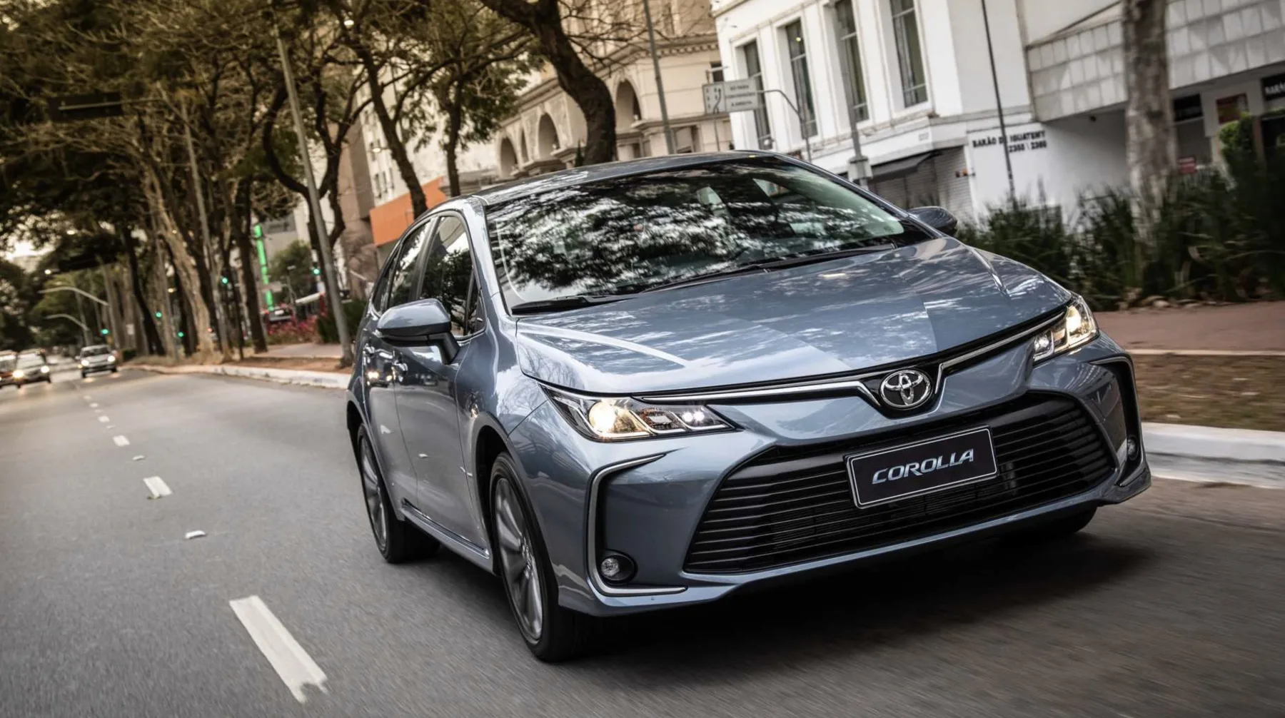 Toyota Corolla Altis Premium Hybrid 2020