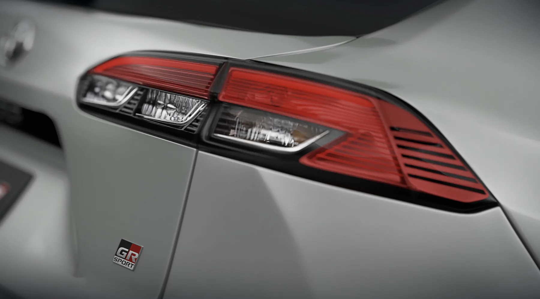 Toyota Corolla Cross GR-Sport 2.0 2026