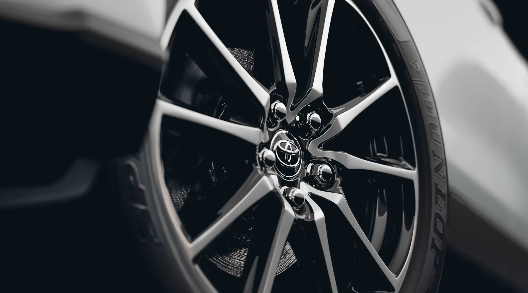 Toyota Corolla Cross GR-Sport 2.0 2026