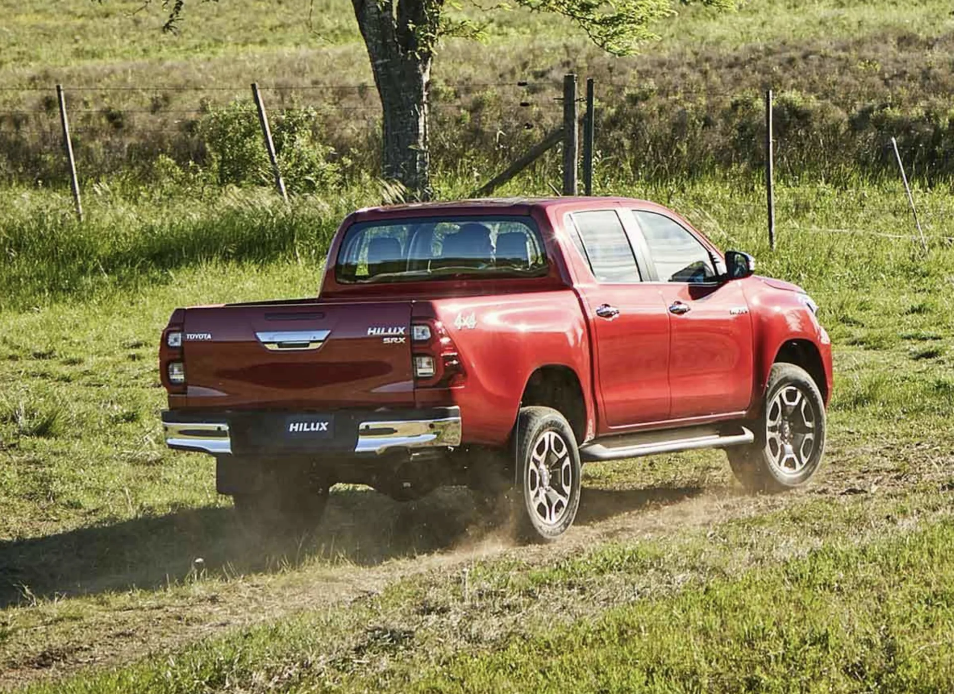 Toyota Hilux SRX 2.8 2026