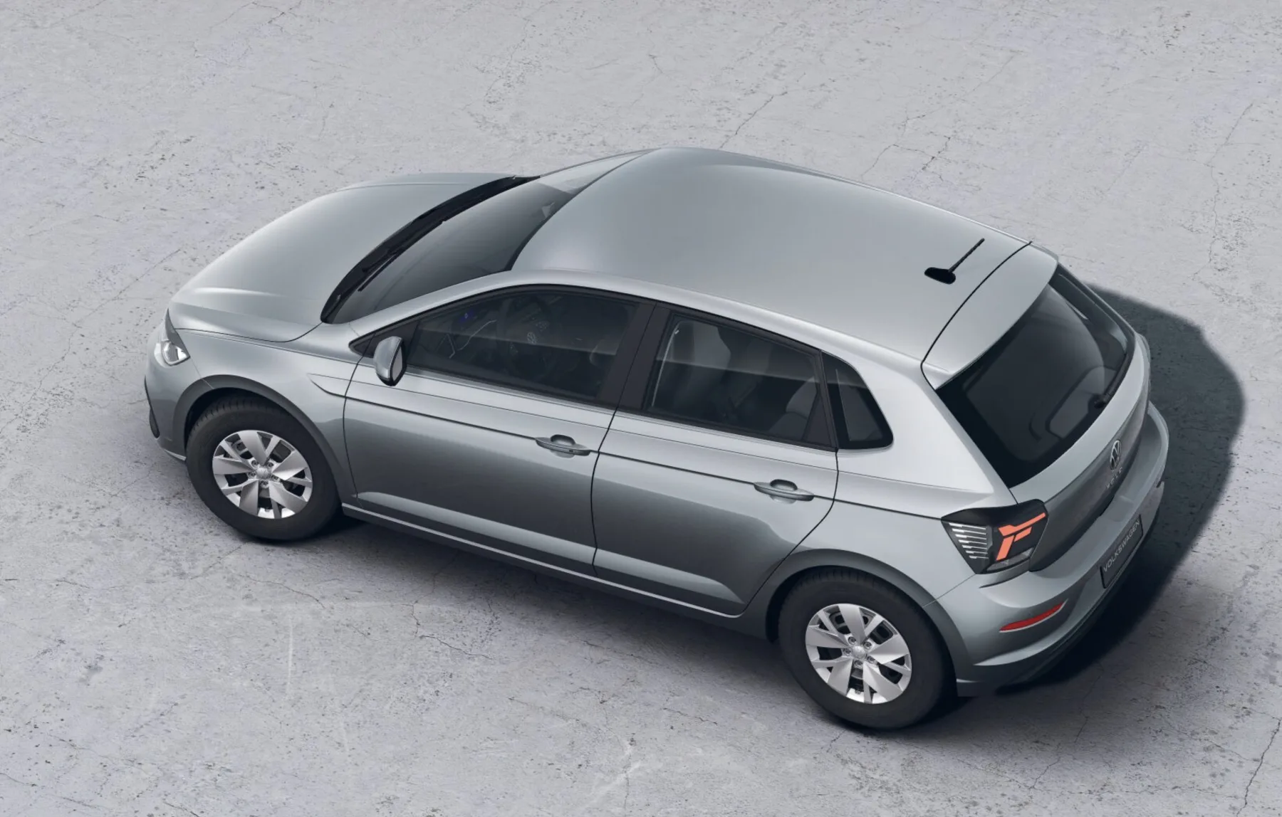 O motor 1.0 turbo de 116 cv entrega boas retomadas, funciona bem no trânsito urbano e encara estrada sem esforço, desde que não se espere esportividade.