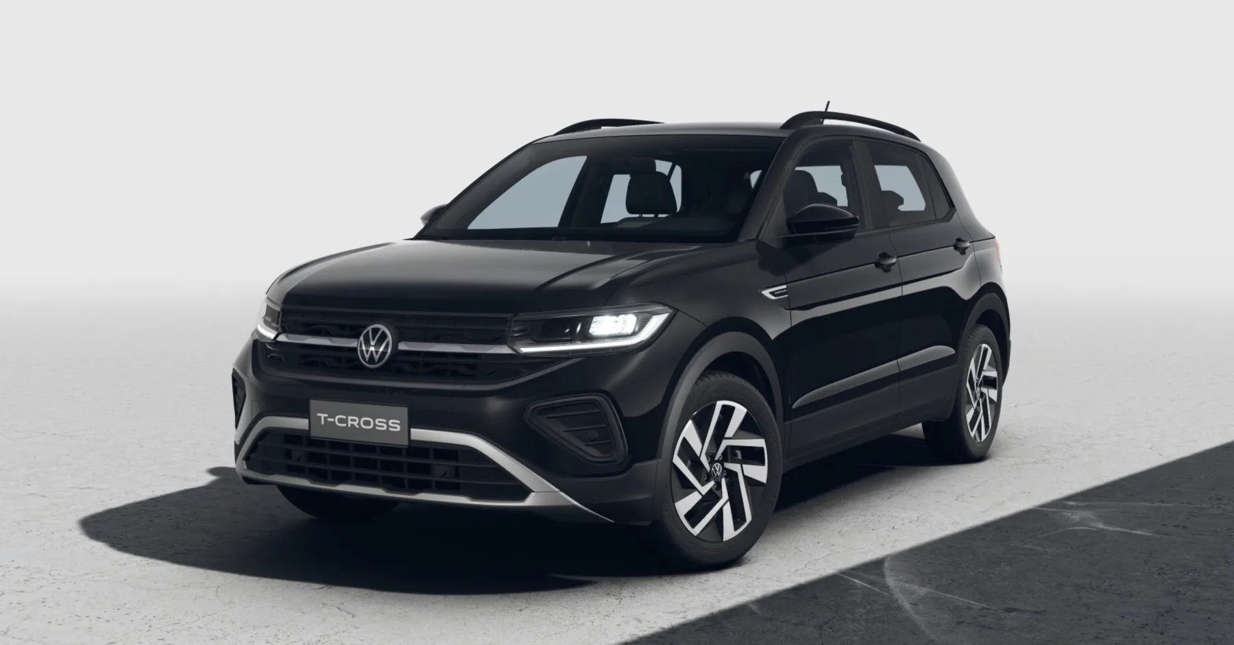 O T-Cross é um SUV compacto pensado para cidade e viagens curtas, serve bem famílias pequenas e quem busca conforto diário com posição de dirigir alta.