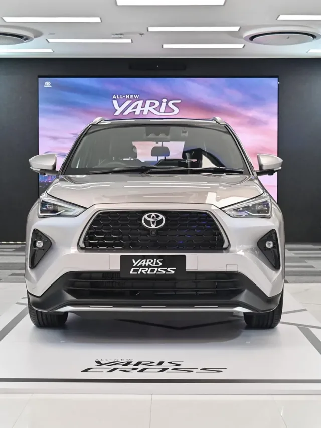Qual o preço do Yaris Cross a combustão?