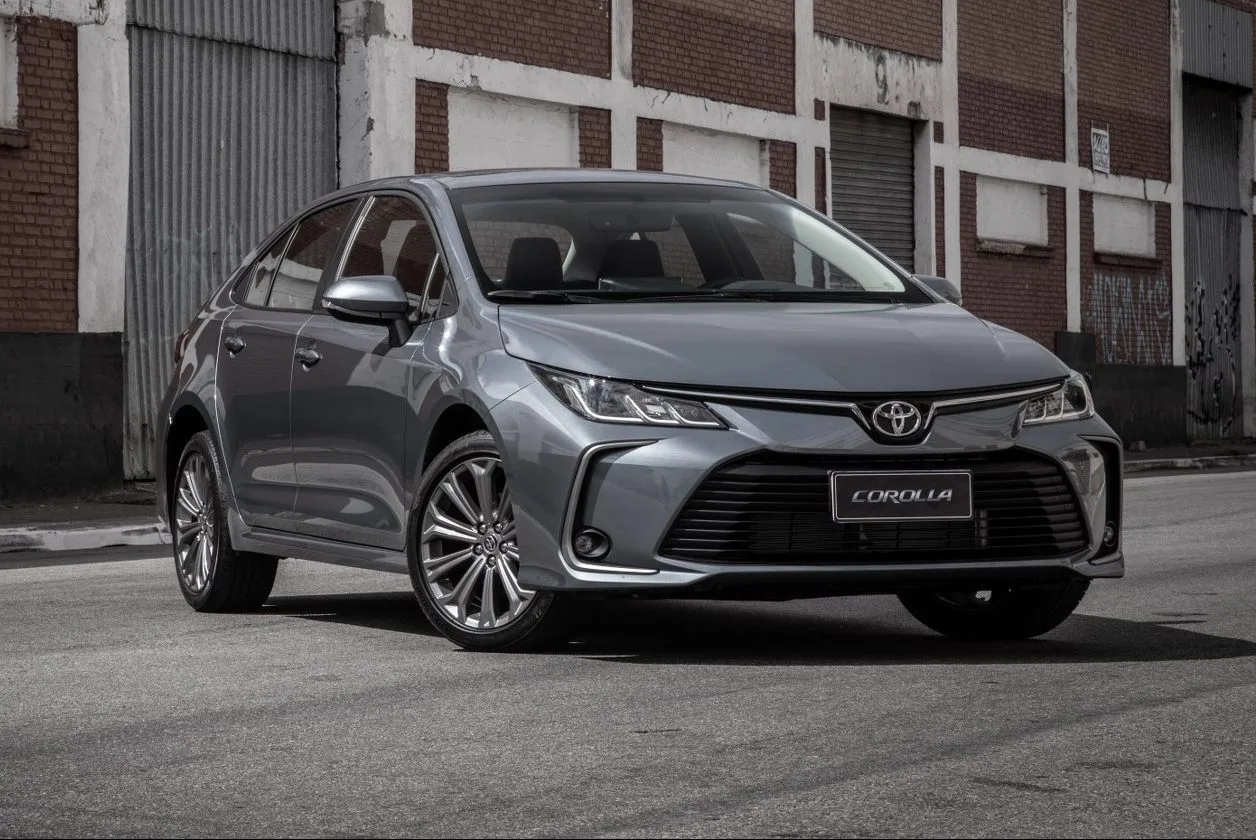 Motor 2.0 de 177 cv e 21,4 kgfm, consumo de até 13,9 km/l e porta malas de 470 litros, Toyota Corolla XEi 2020 ainda é boa opção no mercado de usados