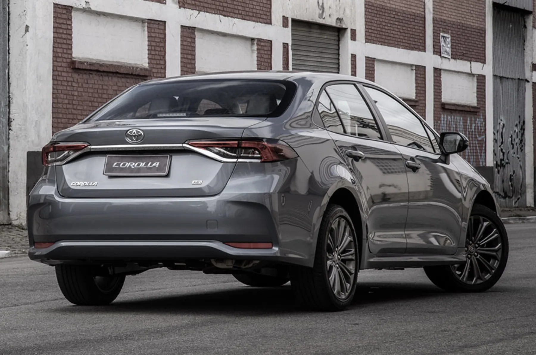 Motor 2.0 de 177 cv e 21,4 kgfm, consumo de até 13,9 km/l e porta malas de 470 litros, Toyota Corolla XEi 2020 ainda é boa opção no mercado de usados