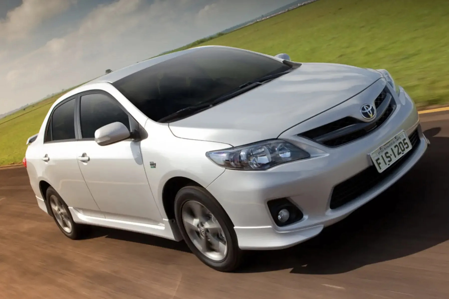 Toyota Corolla XRS 2.0 2013