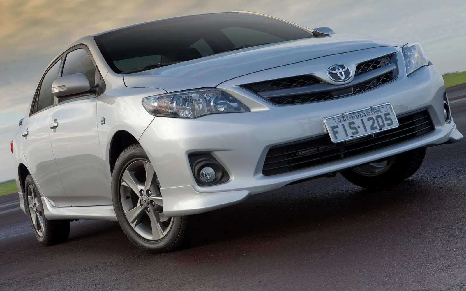 Toyota Corolla XRS 2.0 2013