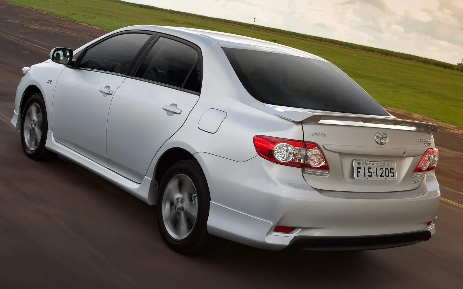 Toyota Corolla XRS 2.0 2013