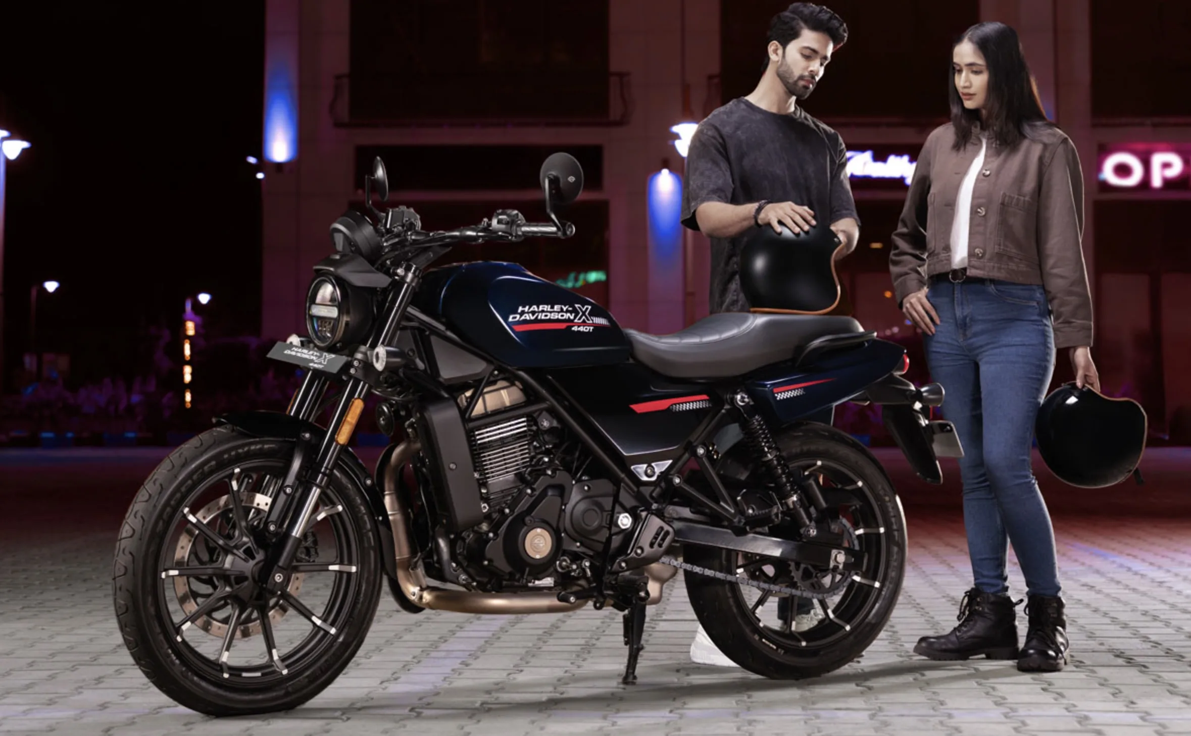 A Harley-Davidson apresentou na Índia a X440T, versão inédita da moto mais barata da marca no mundo. Um lançamento que quebra expectativas e mexe com a imagem da fabricante.