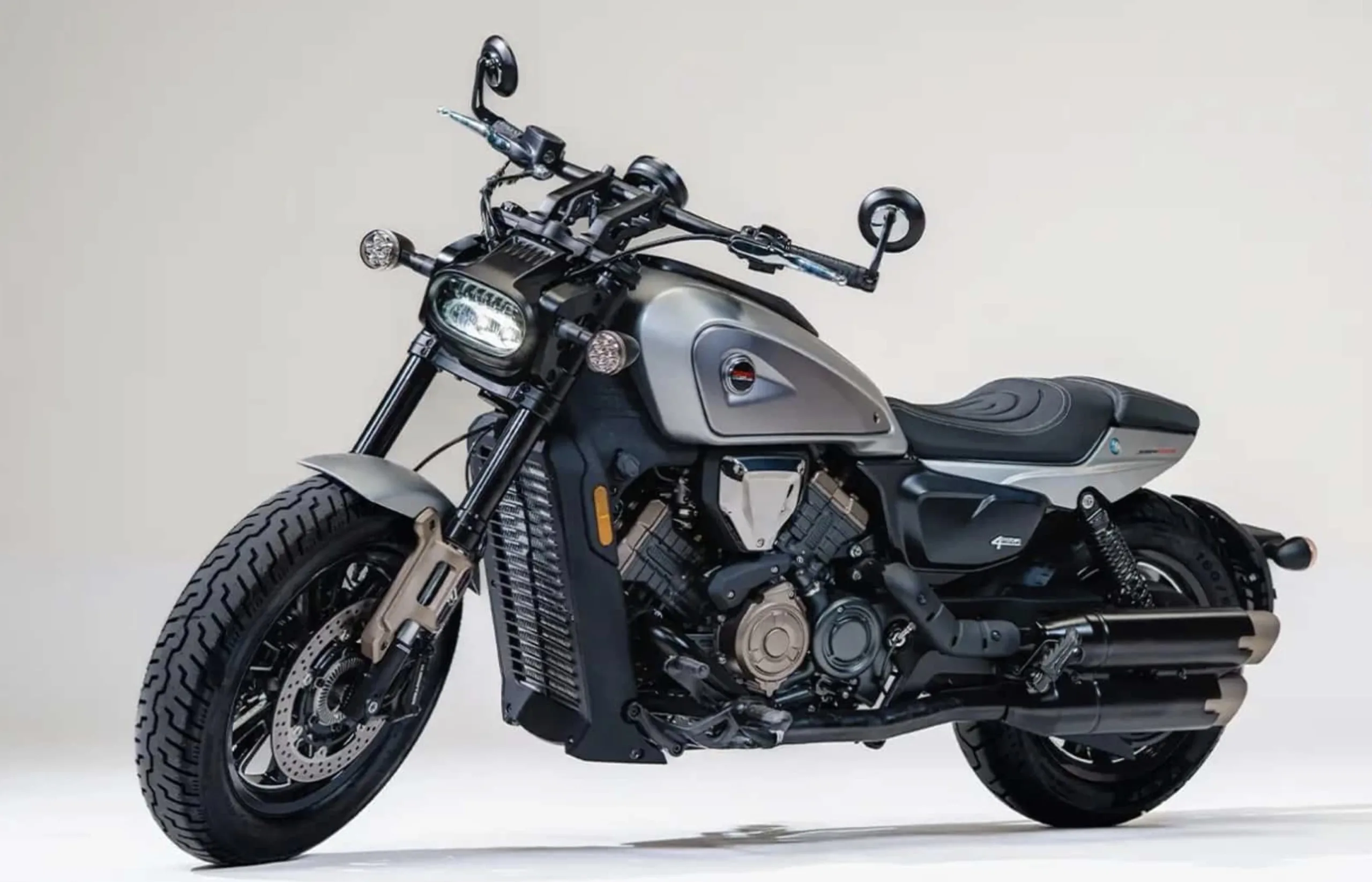 A SBM 600V chega às lojas por R$ 51,9 mil com motor V4 e visual de estradeira, marcando a entrada da Shineray em um segmento mais alto da sua linha.