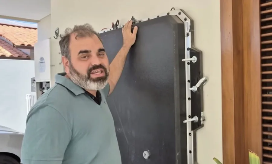 Empresa chinesa investe em invenção brasileira que transforma BYD em gerador doméstico