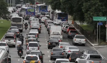 CNH Brasil: Governo muda CNH, libera curso gratuito, reduz aulas práticas e cria renovação automática para bons condutores