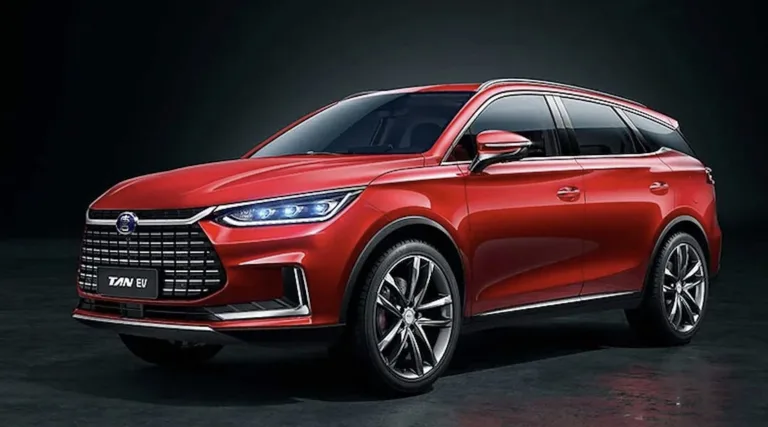 Lula Presidente surpreende ao deixar hospital em SUV da BYD: Conheça o carro