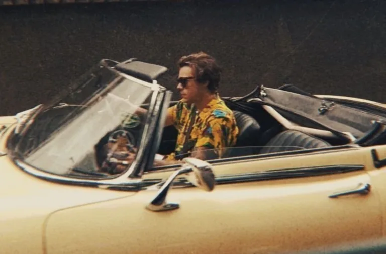 Harry Styles Show 2026: conheça a coleção de carros do cantor; tour confirmado em São Paulo em julho
