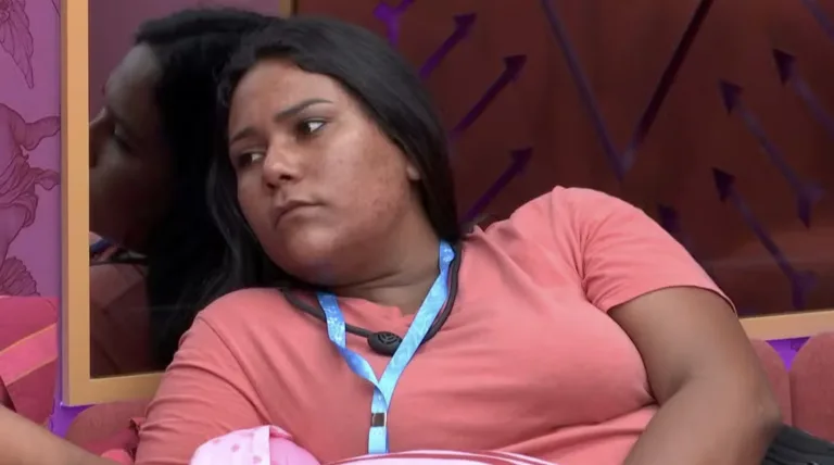BBB Hoje: Chaiany avalia imunizar Breno ou Samira no BBB 26 e revela que aliados estão no risco da casa antes da formação do Paredão.