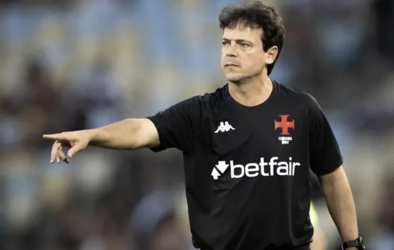 Fernando Diniz é demitido do Vasco da Gama após perder para o Fluminense no Carioca; entenda o que levou à decisão