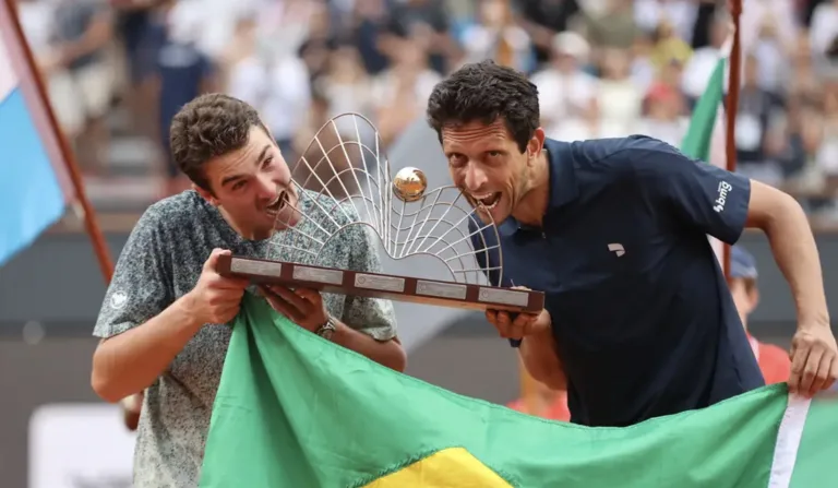 Rio Open 2026: João Fonseca e Marcelo Melo conquistam o título de duplas