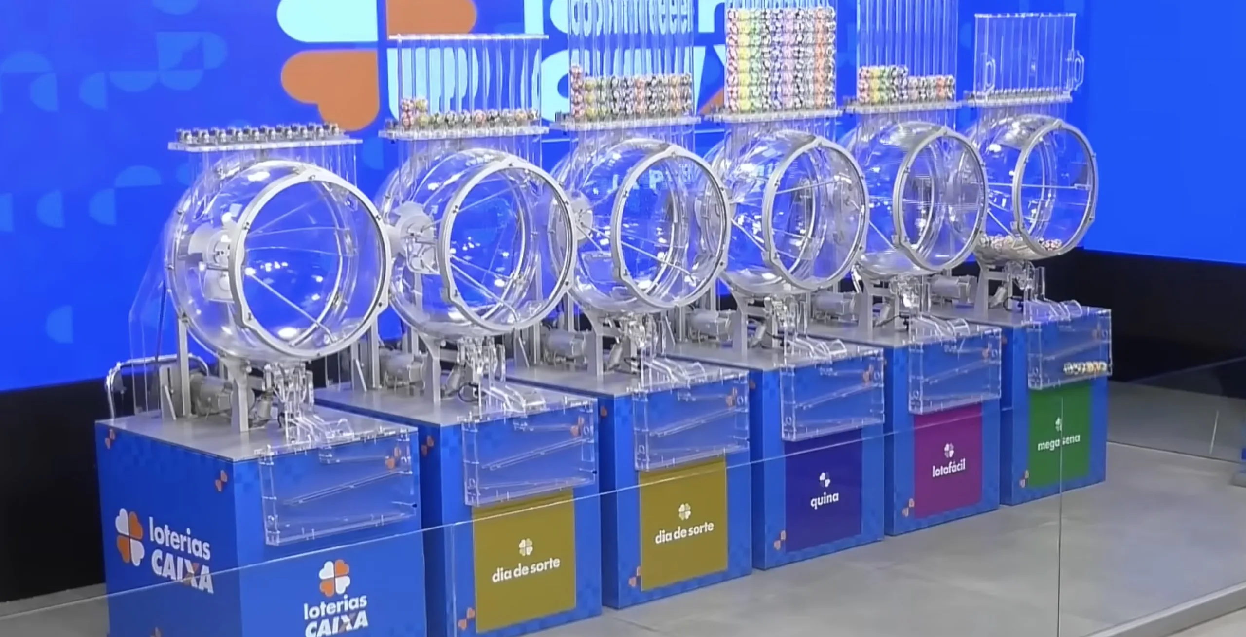 Loterias Caixa Resultados Mega Sena 2974, Lotofácil 3616, Quina 6956, Timemania 2357 e Dia de Sorte 1178; veja números sorteados dia 19/02/2026